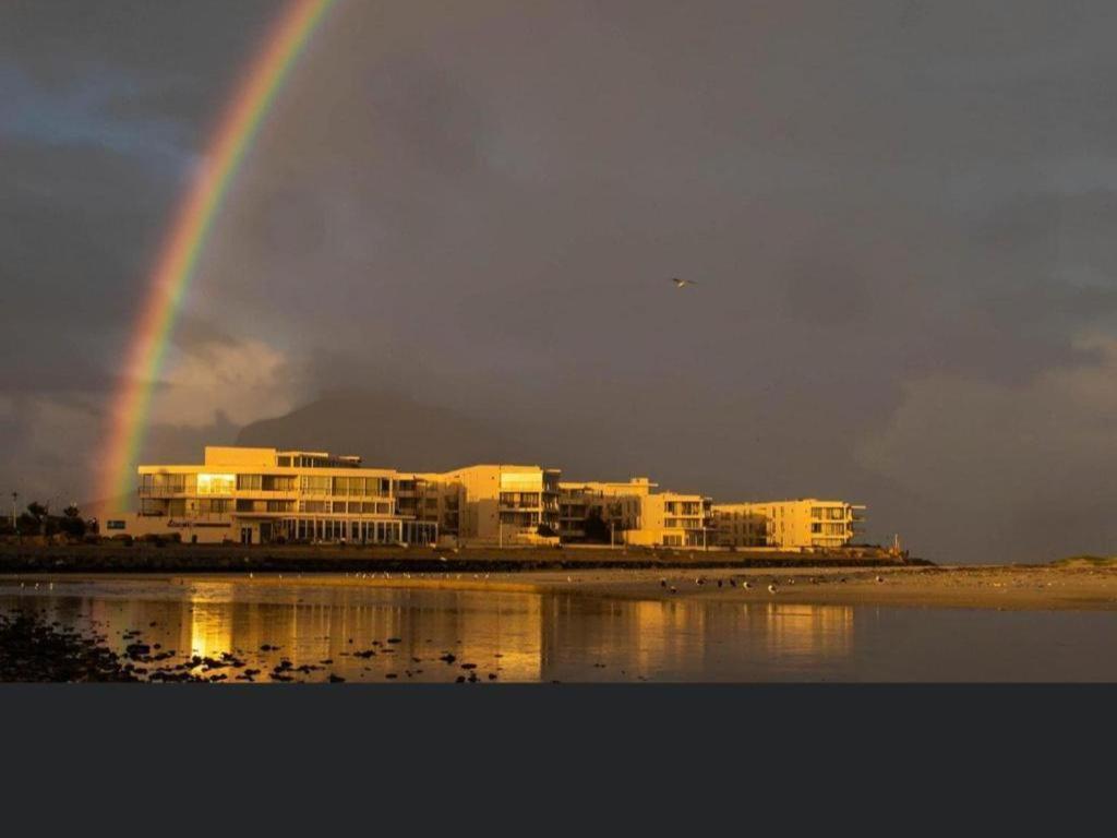 Cape Beach Penthouse Aparthotel Cape Town Exterior photo